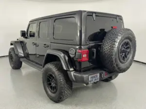 MJmFzuGrmVyotv8BCtMiIqwf